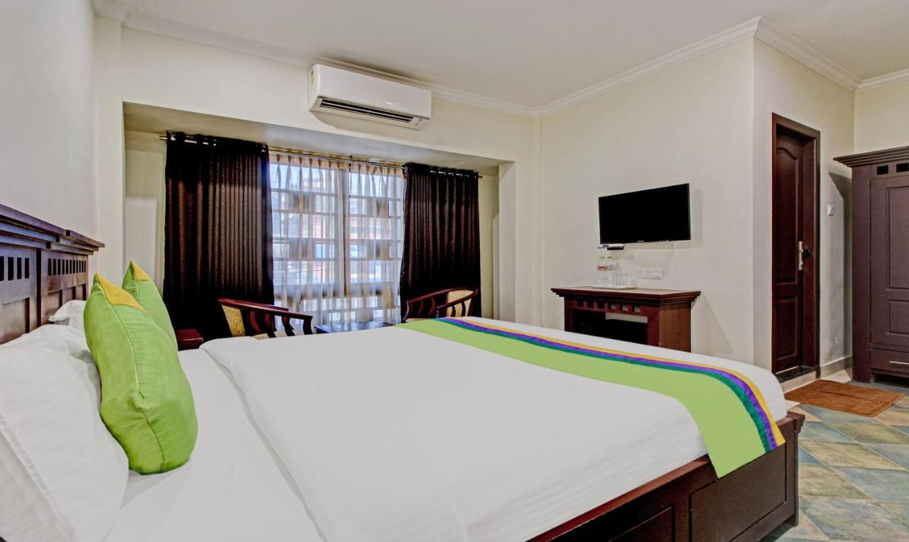Hotel Treebo Prince Kottayam Esterno foto